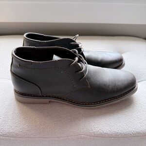 Sonoma dark brown walnut chukka boots size 9